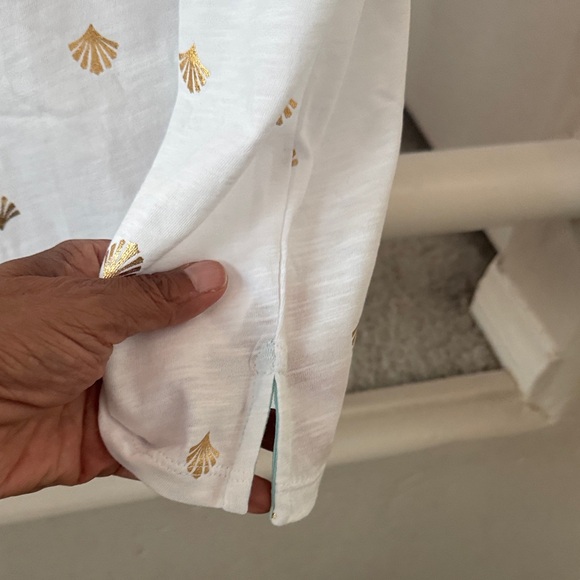 ❄️ Boden White Tee with Gold Accents SZ L NWOT - Picture 3 of 5